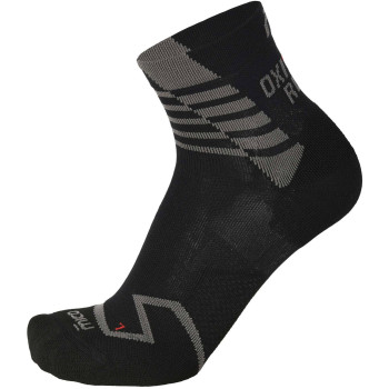MICO 1280 Light Weight Oxi-Jet Compression Run Ankle socks - Black