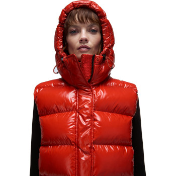 NAPAPIJRI Glane Puffer Vest - Women's Puffer Vest - Red Sauce